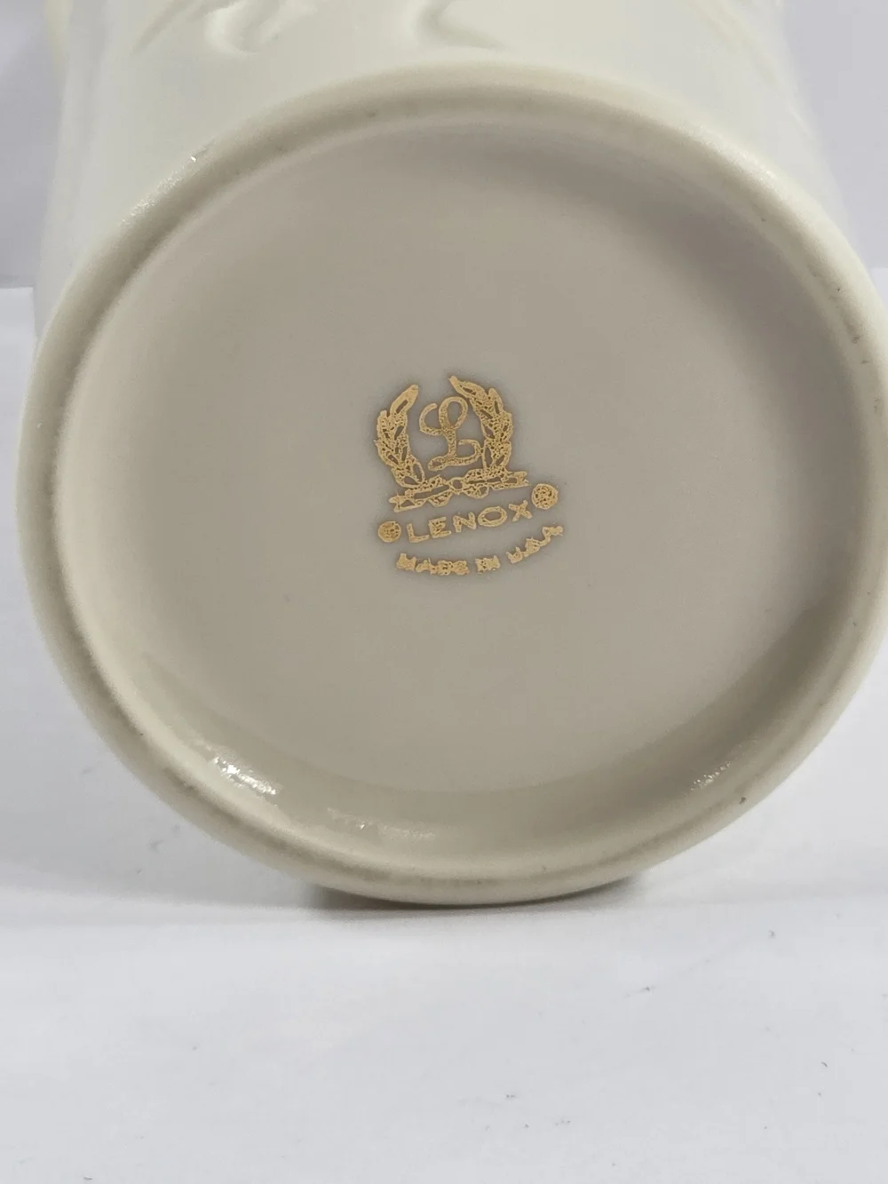 Lenox China Heart Vase Ivory Porcelain Pierced Hearts Rose 24K Gold Trim USA
